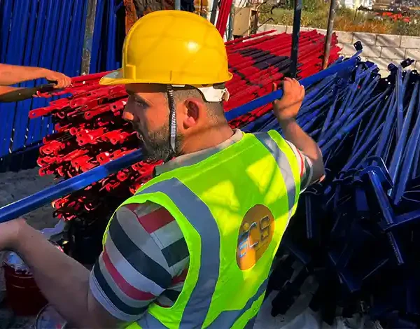 معمل سقالات في لبنان 1